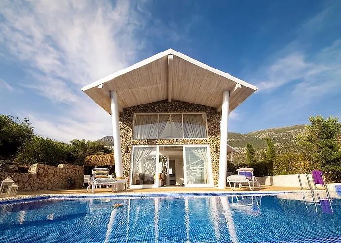 Hotel Likya Pavilion 3*
