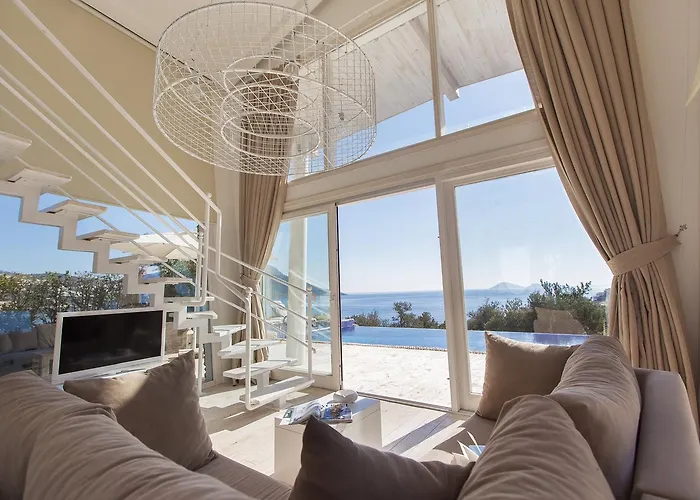 Hotel Likya Pavilion 3*