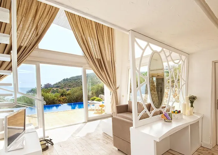 Likya Pavilion 3*