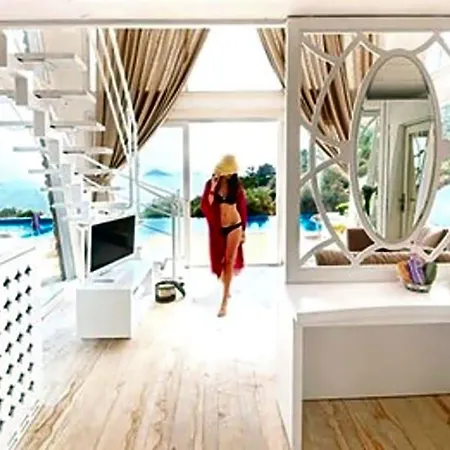 Hotel Likya Pavilion 3*